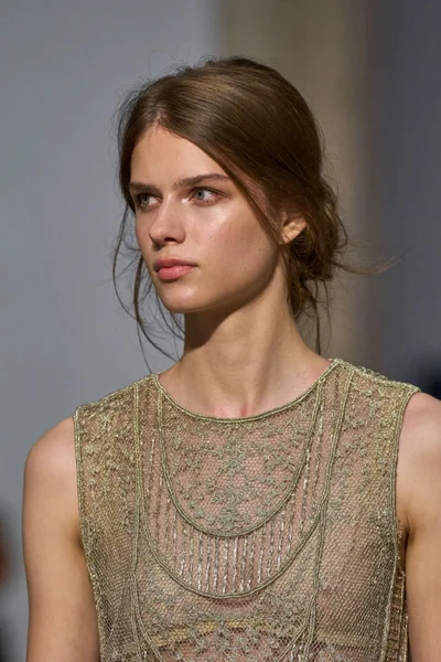 Look 81